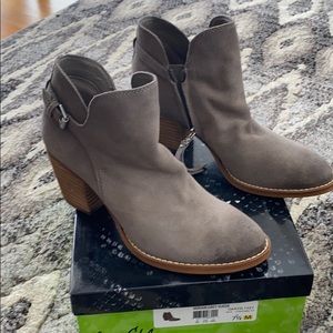 Sam Edelman Women’s Heeled Bootie